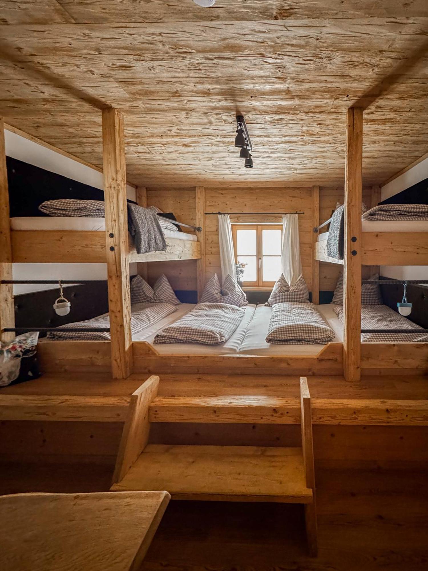 Peer Alm Otel Navis Dış mekan fotoğraf
