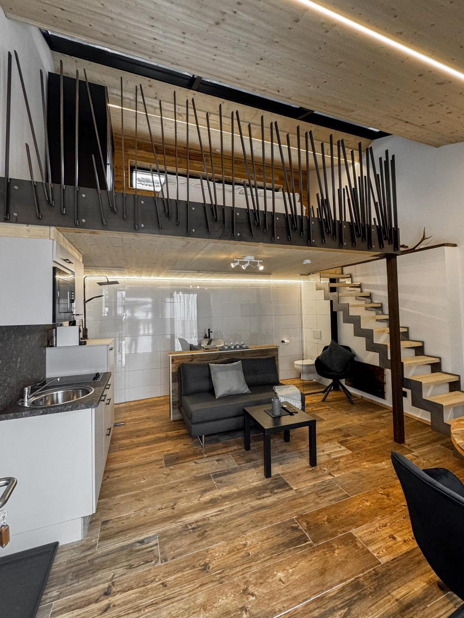 Peer Alm Otel Navis Dış mekan fotoğraf